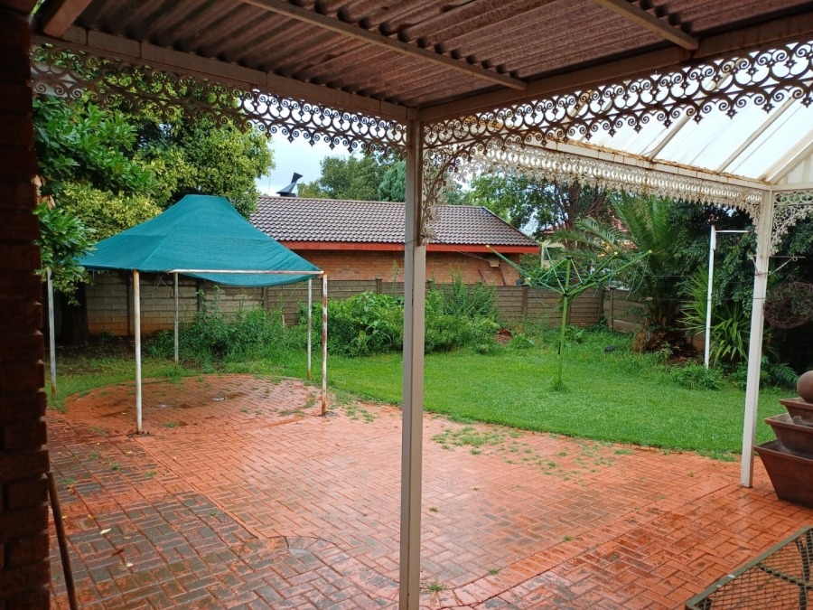 3 Bedroom Property for Sale in Pellissier Free State